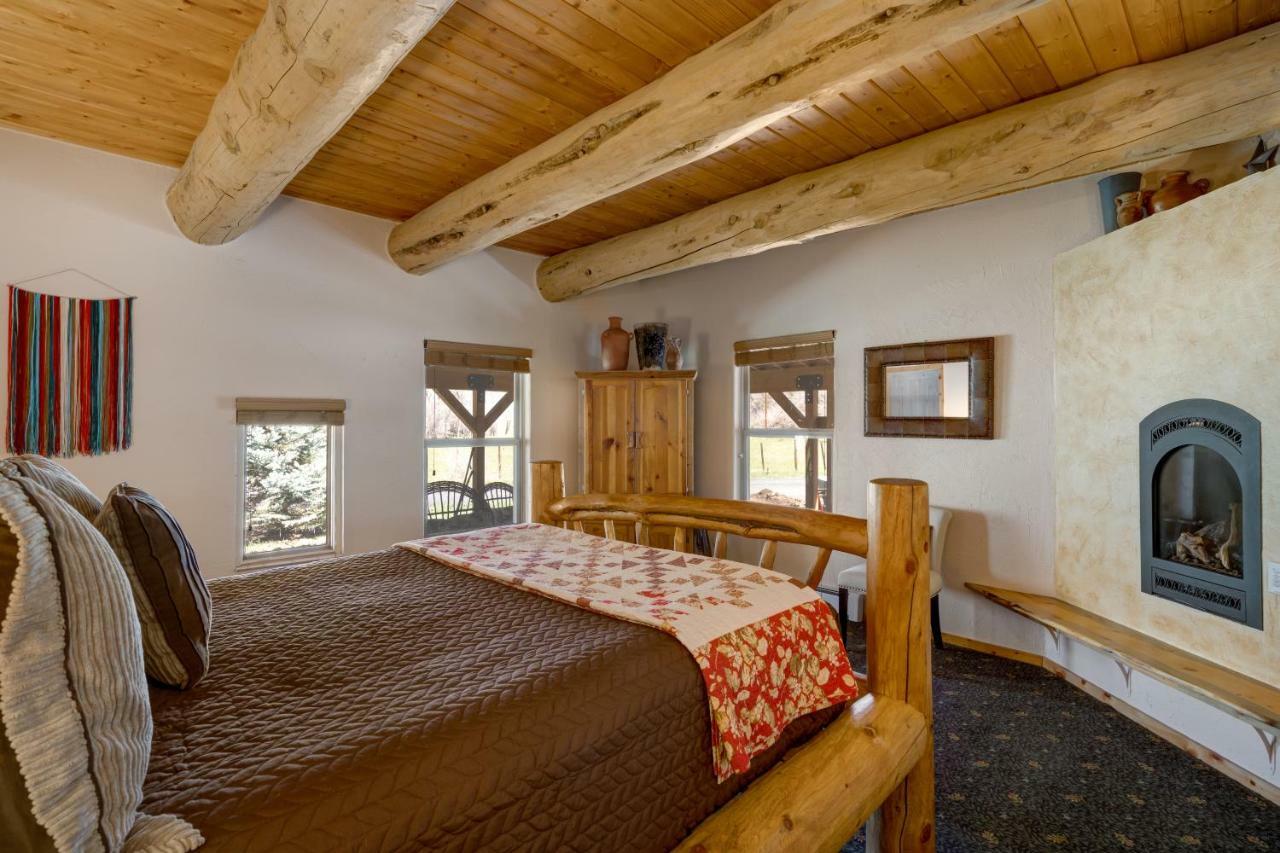 Mariposa Lodge Bed And Breakfast スティームボートスプリングス エクステリア 写真